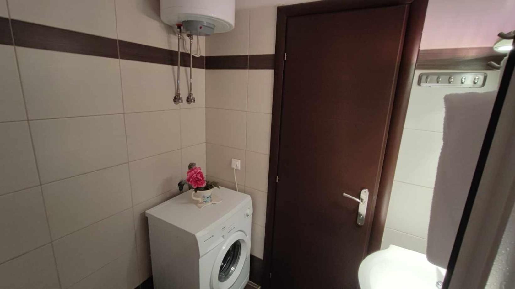 Loukas Apartament *